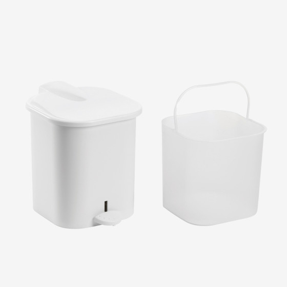 Square dustbin