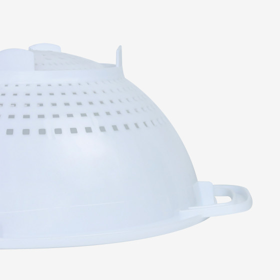 Colander  30 cm diameter  white