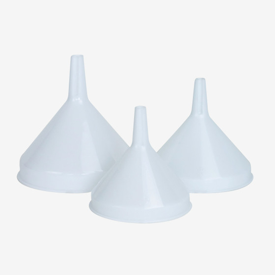 Set of 3 traditional funnels  12 cm, 14 cm and 16 cm  white