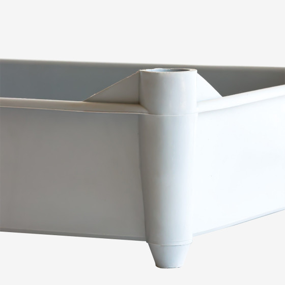 Bac sur pieds empilable 520 x 320 mm - 11 L - 2 couleurs