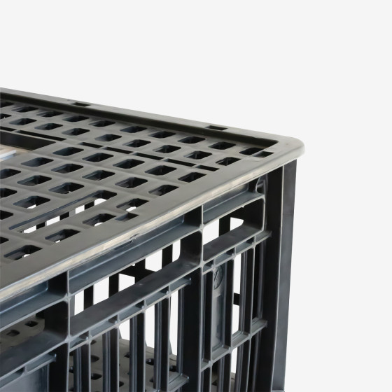 2-door sliding chicken cage 800 x 600