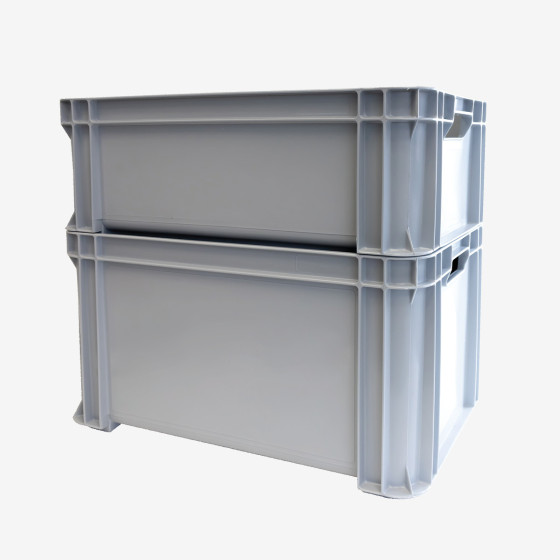 Bac renforcé empilable avec poignées 545 x 390 mm - 30 L et 45 L - 2 couleurs