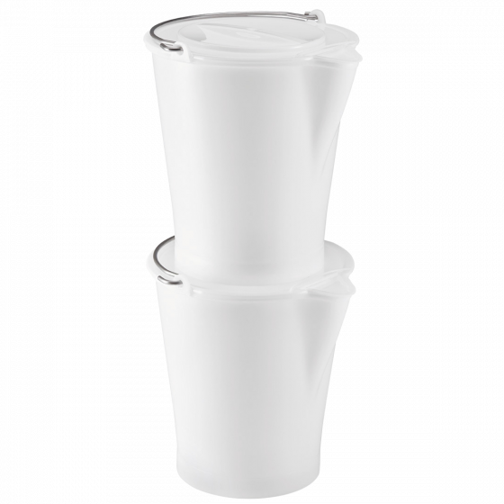 Round bucket with pouring spout + stainless steel handle