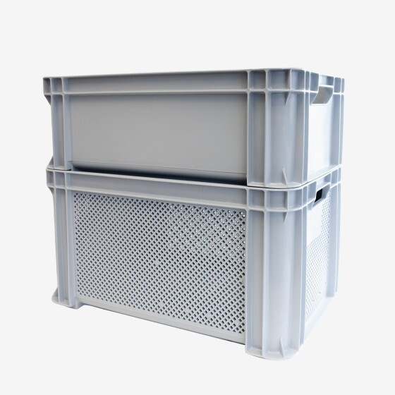 Bac renforcé empilable avec poignées 545 x 390 mm - 30 L et 45 L - 2 couleurs