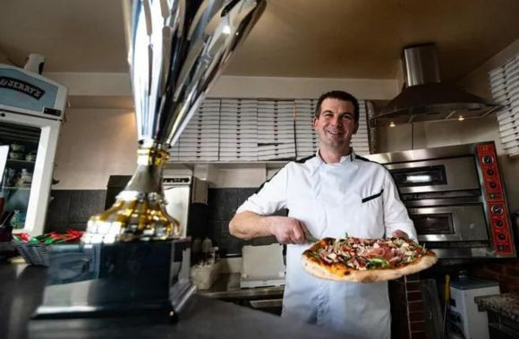 Nicolas SOUM - PIZZOUM & Champion de France de pizza 2022